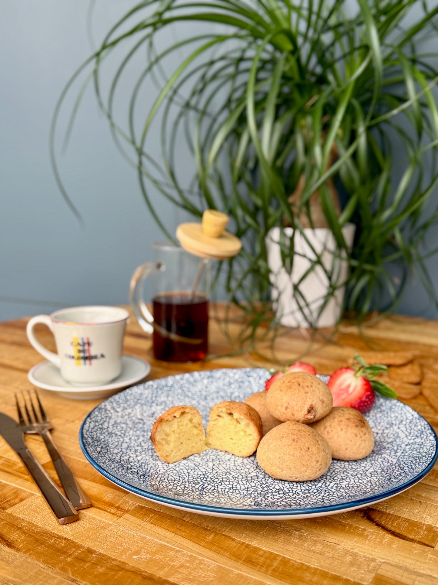 Traditional Pandebono bag x 8